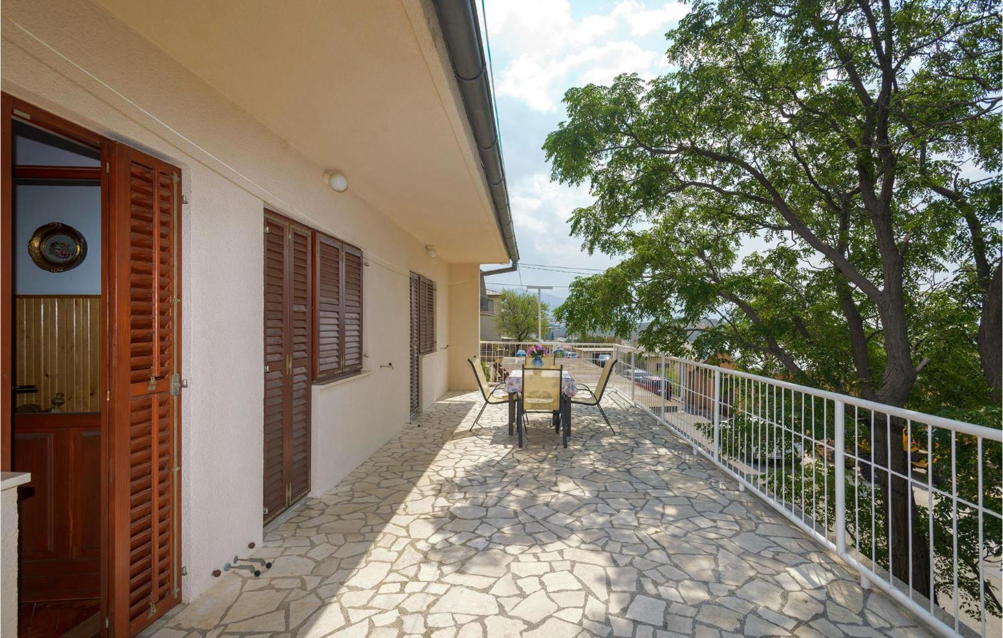3 Bedroom Beautiful Apartment In Senj Senj  Exterior photo