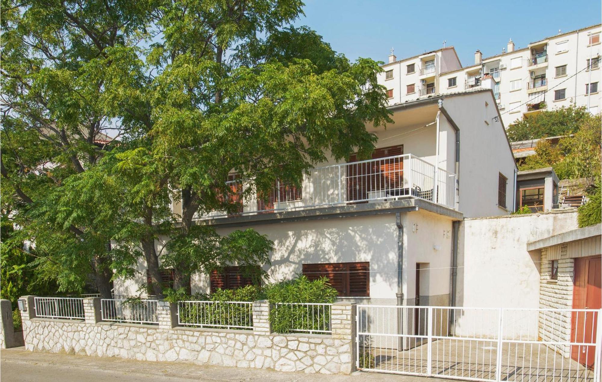 3 Bedroom Beautiful Apartment In Senj Senj  Exterior photo